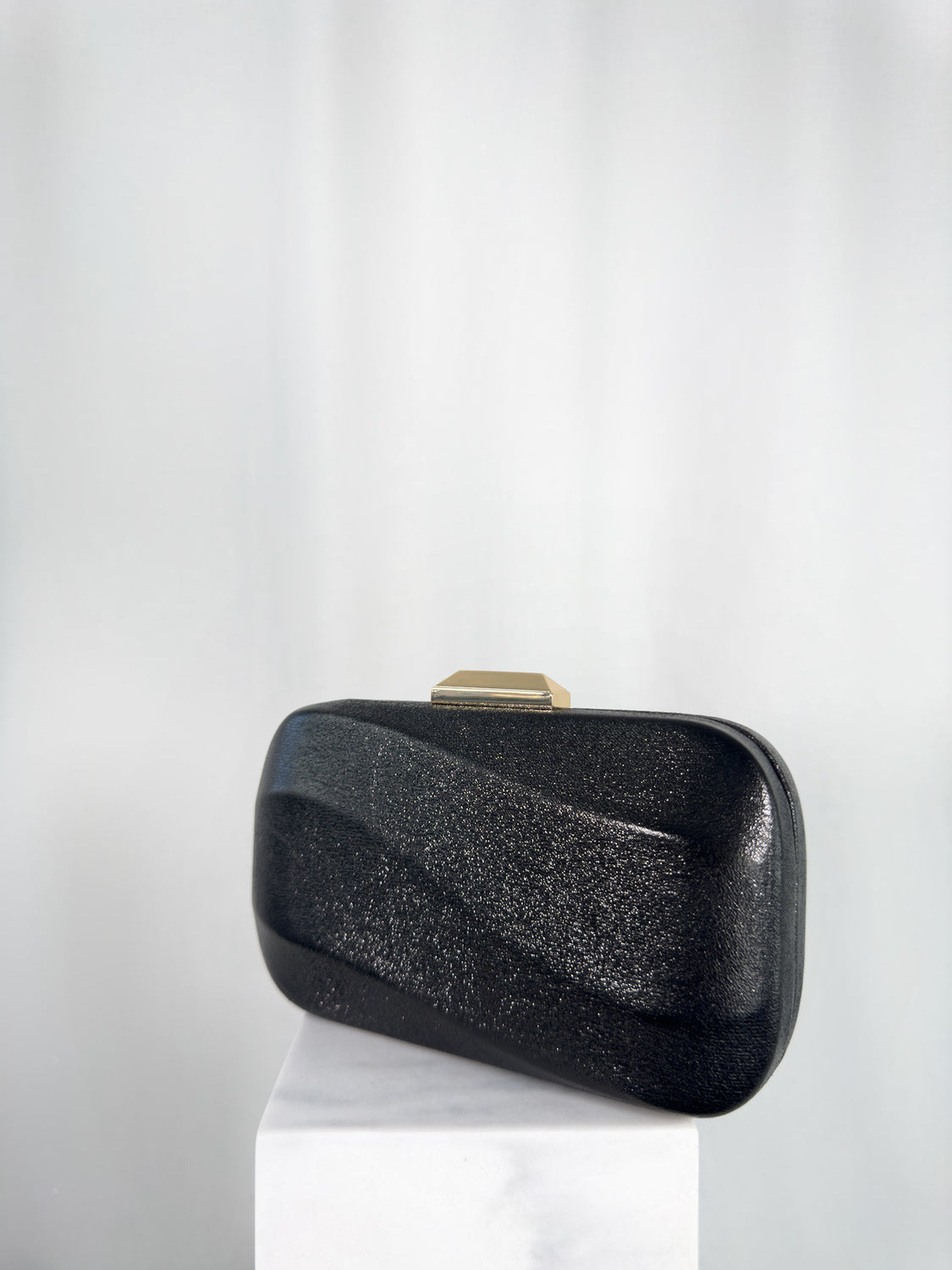 Wave Clutch Bag - Black