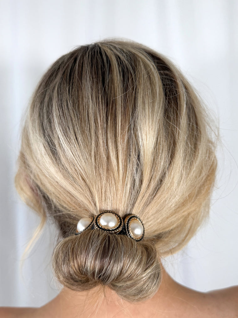 Hair Clip with Pearls and Small Stones and Black Detail